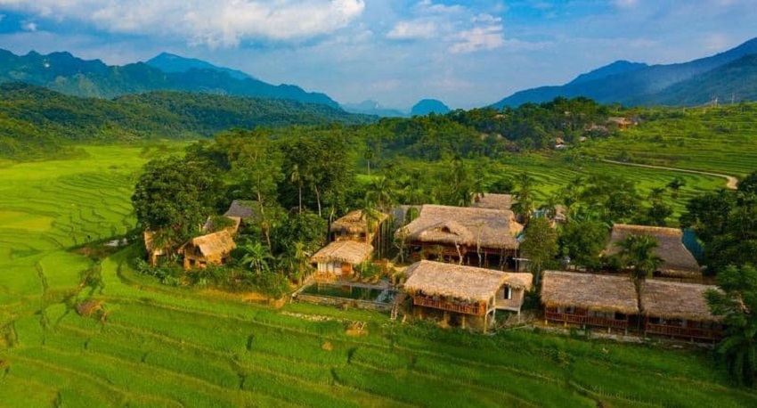 Tour Du lịch Hà Nội - Mai Châu - Pù Luông - Thác Hiêu - Bè Tre - Suối cá thần